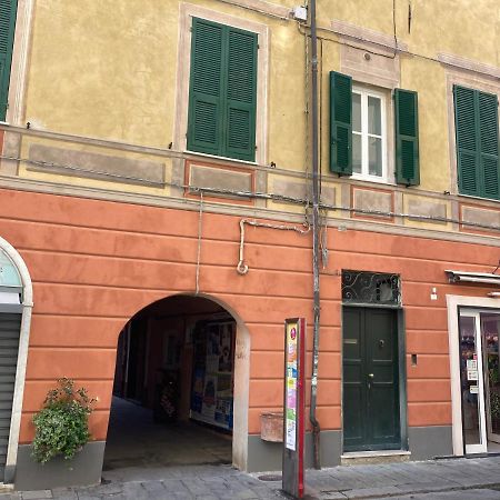 Appartement La Casa Di Toni 2 Passi Dal Mare à Finale Ligure Extérieur photo